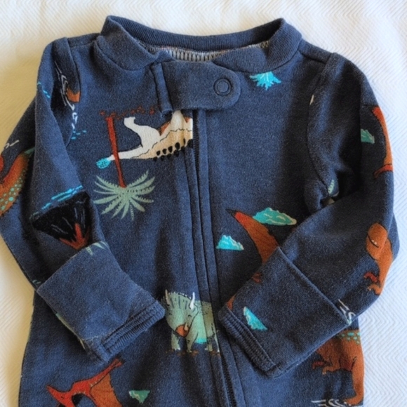 carter's preemie cotton dino 2-way zipper footie sleeper pajamas with mitts - Picture 3 of 6